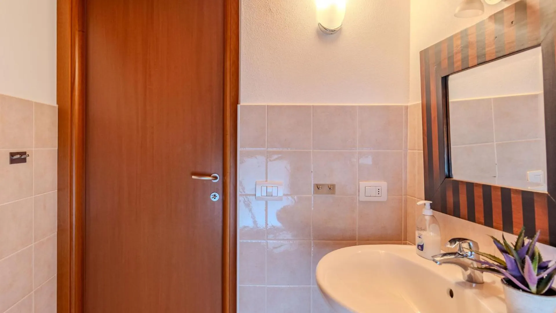 Apartment Lakeview Le Vele By Interhome San Siro