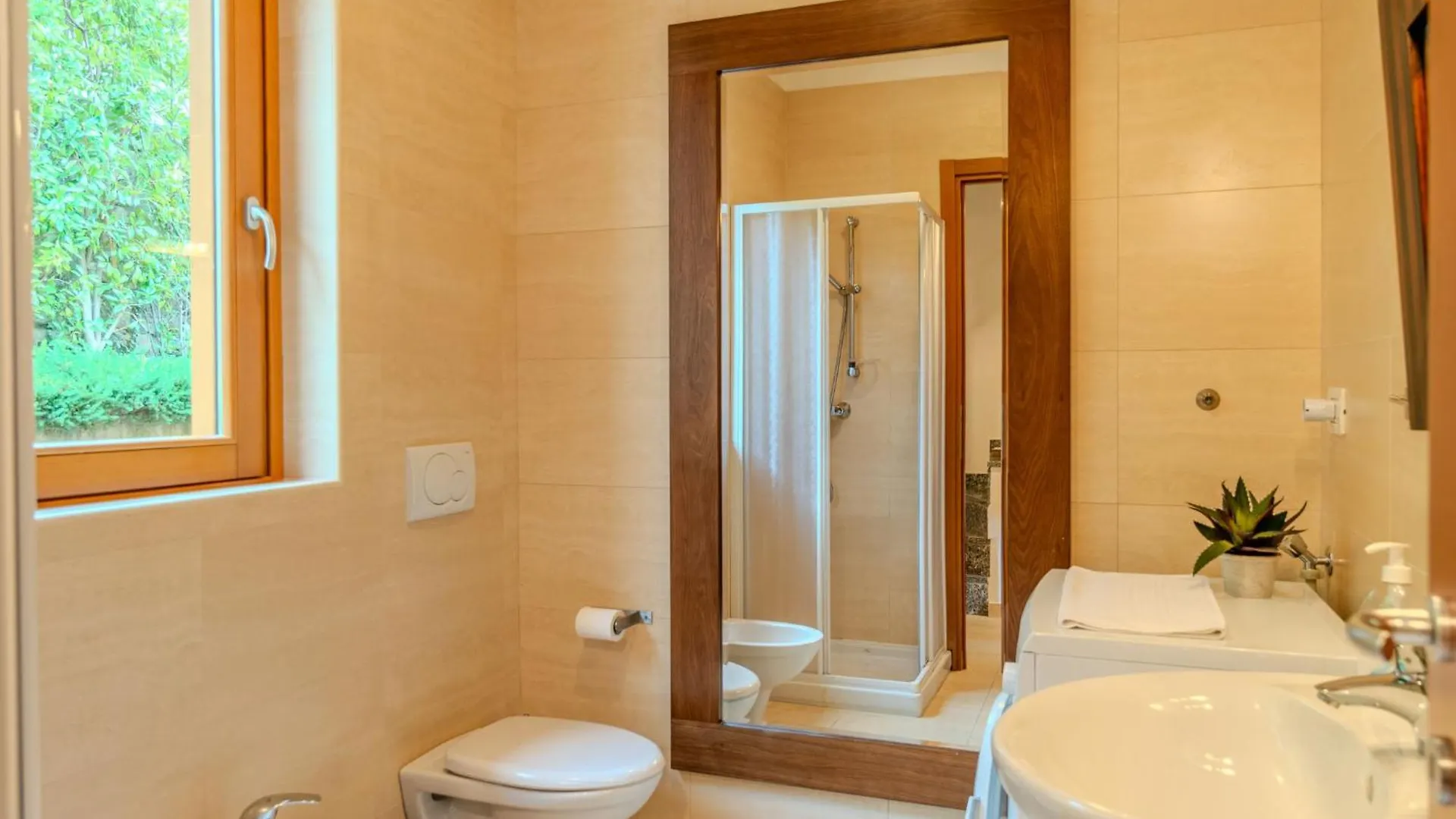 Apartment Lakeview Le Vele By Interhome San Siro  0*, San Siro (Lombardy)